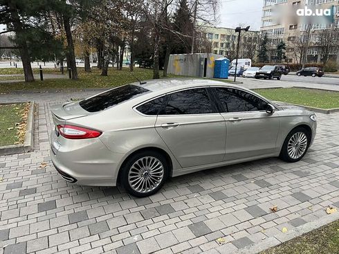 Ford Fusion 2016 - фото 17