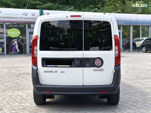 Fiat Doblo 2018 - фото 8
