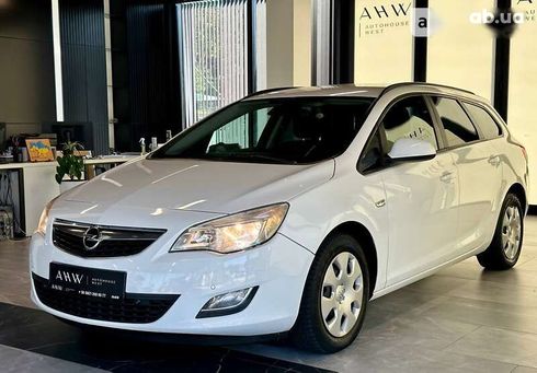 Opel Astra 2011 - фото 5