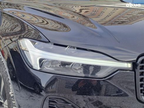 Volvo XC60 2023 черный - фото 4