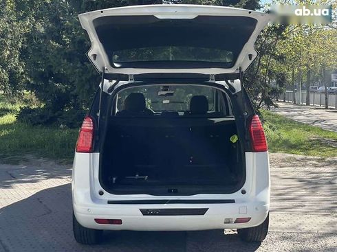 Peugeot 5008 2016 - фото 11