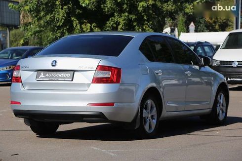 Skoda Octavia 2017 - фото 7