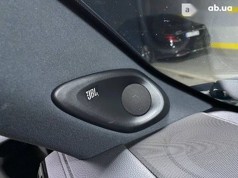 Toyota Land Cruiser 300 2022 - фото 28
