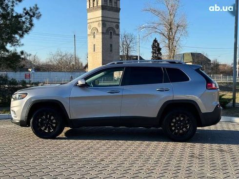 Jeep Cherokee 2018 - фото 11