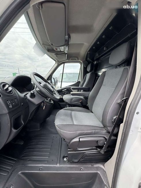 Renault Master 2018 - фото 13