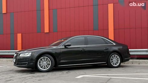 Audi A8 2017 - фото 4