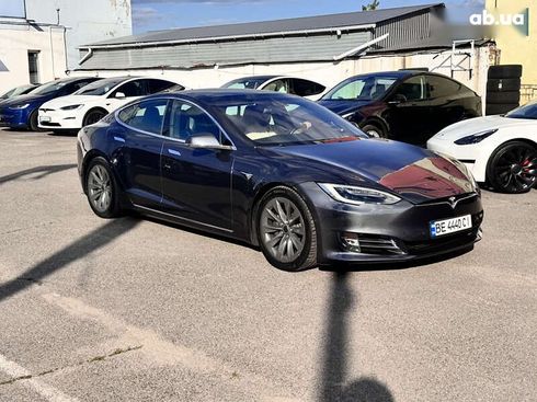 Tesla Model S 2018 - фото 13