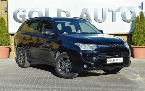Mitsubishi Outlander 2013 - фото 2