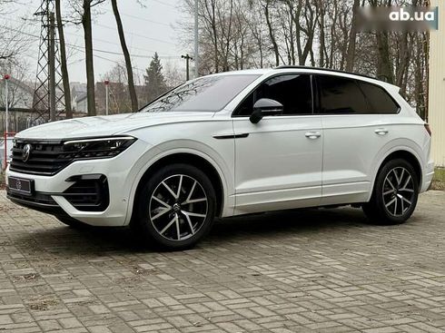 Volkswagen Touareg 2023 - фото 4