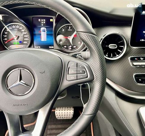 Mercedes-Benz V-Класс 2023 - фото 25