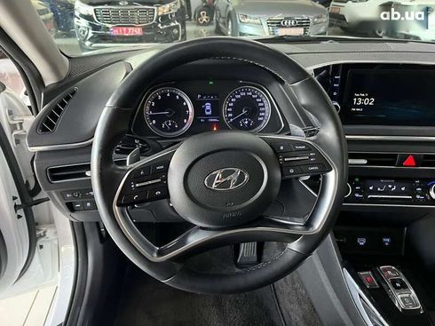 Hyundai Sonata 2019 - фото 12