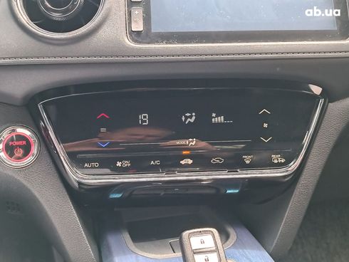 Honda X-NV 2019 белый - фото 24