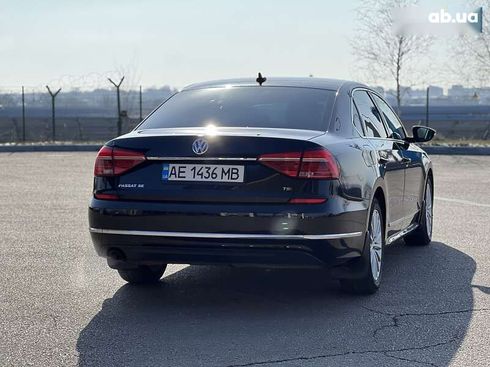 Volkswagen Passat 2016 - фото 23