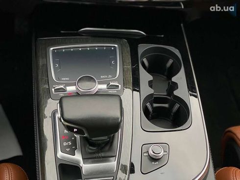 Audi Q7 2017 - фото 13