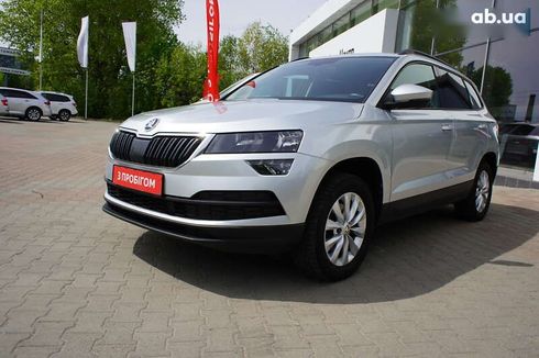 Skoda Karoq 2020 - фото 11