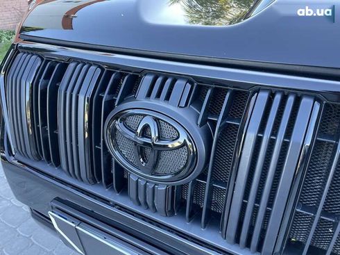 Toyota Land Cruiser Prado 2018 - фото 25
