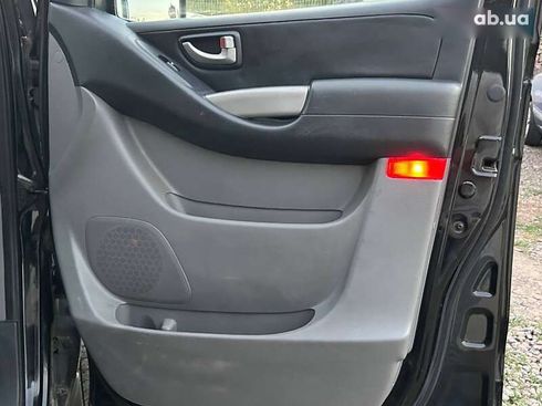 Hyundai H-1 2012 - фото 25