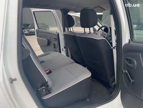 Dacia logan mcv 2012 белый - фото 26