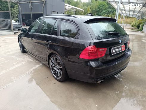 BMW 3 серия 2011 черный - фото 7