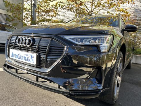 Audi E-Tron 2021 - фото 1