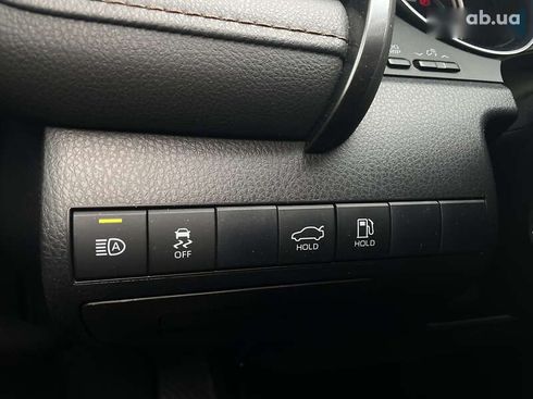 Toyota Camry 2020 - фото 25
