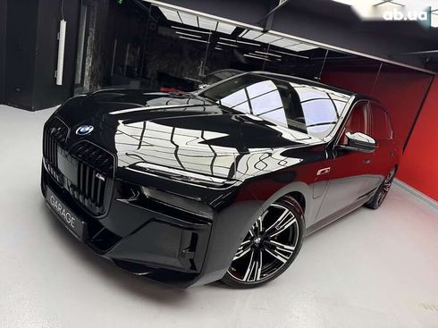 BMW 7 серия 2023 - фото 9
