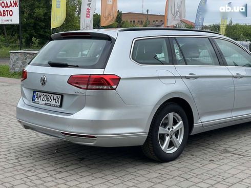 Volkswagen Passat 2017 - фото 17