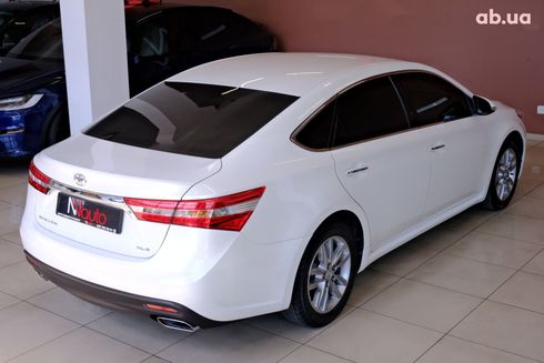 Toyota Avalon 2014 белый - фото 5