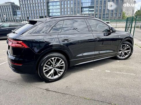 Audi Q8 2023 - фото 4