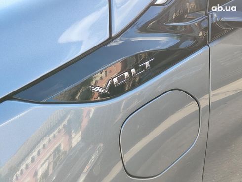 Chevrolet Volt 2018 серый - фото 13