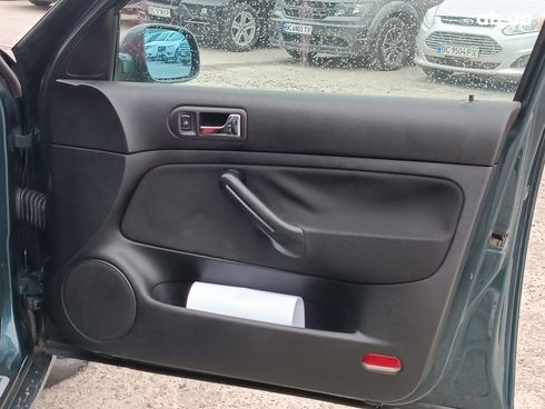 Volkswagen Golf 2001 зеленый - фото 25