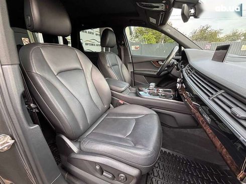 Audi Q7 2018 - фото 26