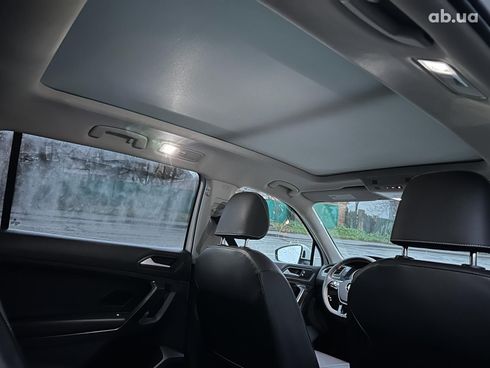 Volkswagen Tiguan 2021 белый - фото 37