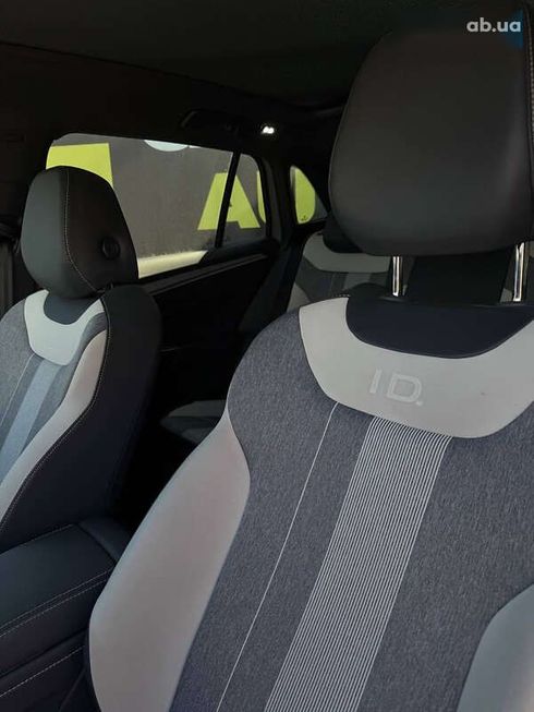 Volkswagen ID.4 2022 - фото 9