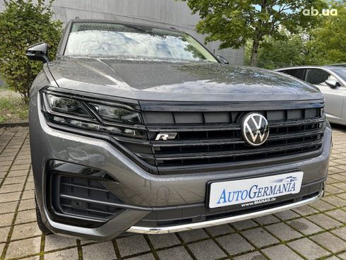 Volkswagen Touareg 2022 - фото 31