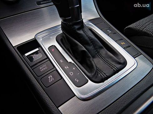 Volkswagen Passat 2013 - фото 20