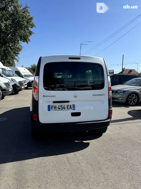 Renault Kangoo 2019 - фото 8