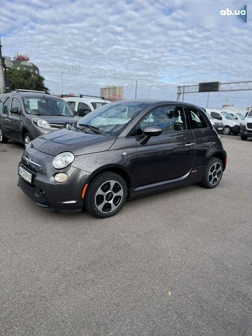 Fiat 500E 2017 - фото 5