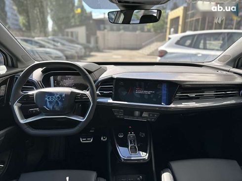 Audi Q4 e-tron 2025 - фото 14