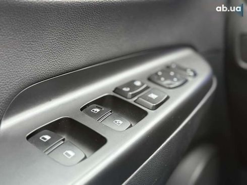 Hyundai Kona 2018 - фото 28