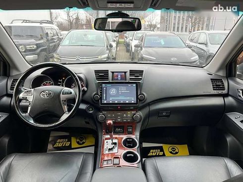 Toyota Highlander 2011 - фото 12