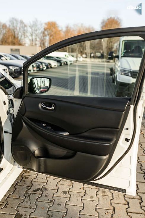 Nissan Leaf 2018 - фото 23