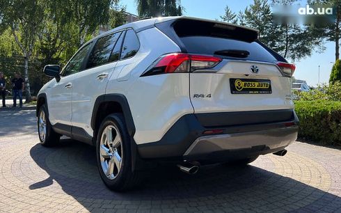Toyota RAV4 2019 - фото 5