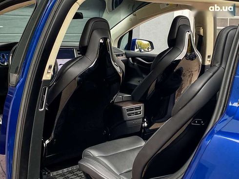 Tesla Model X 2016 - фото 18