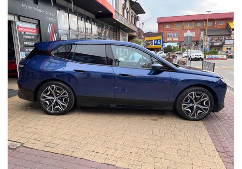 BMW iX 2021 - фото 8