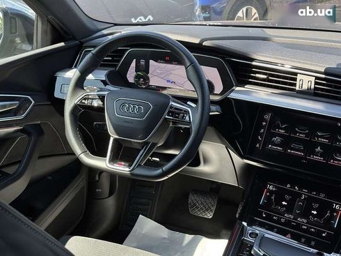 Audi E-Tron 2022 - фото 21