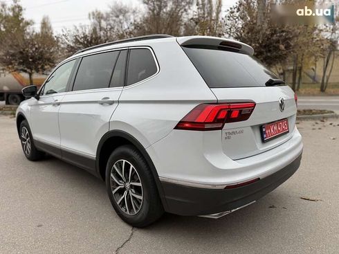 Volkswagen Tiguan 2018 - фото 9