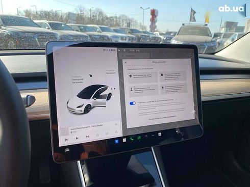 Tesla Model 3 2020 - фото 14