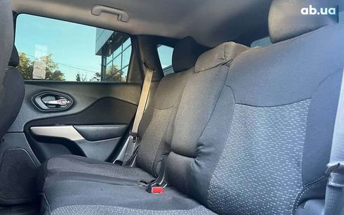 Jeep Cherokee 2017 - фото 22
