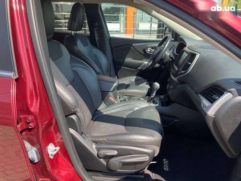 Jeep Cherokee 2017 - фото 24